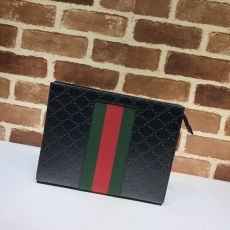 Gucci Clutch Bags